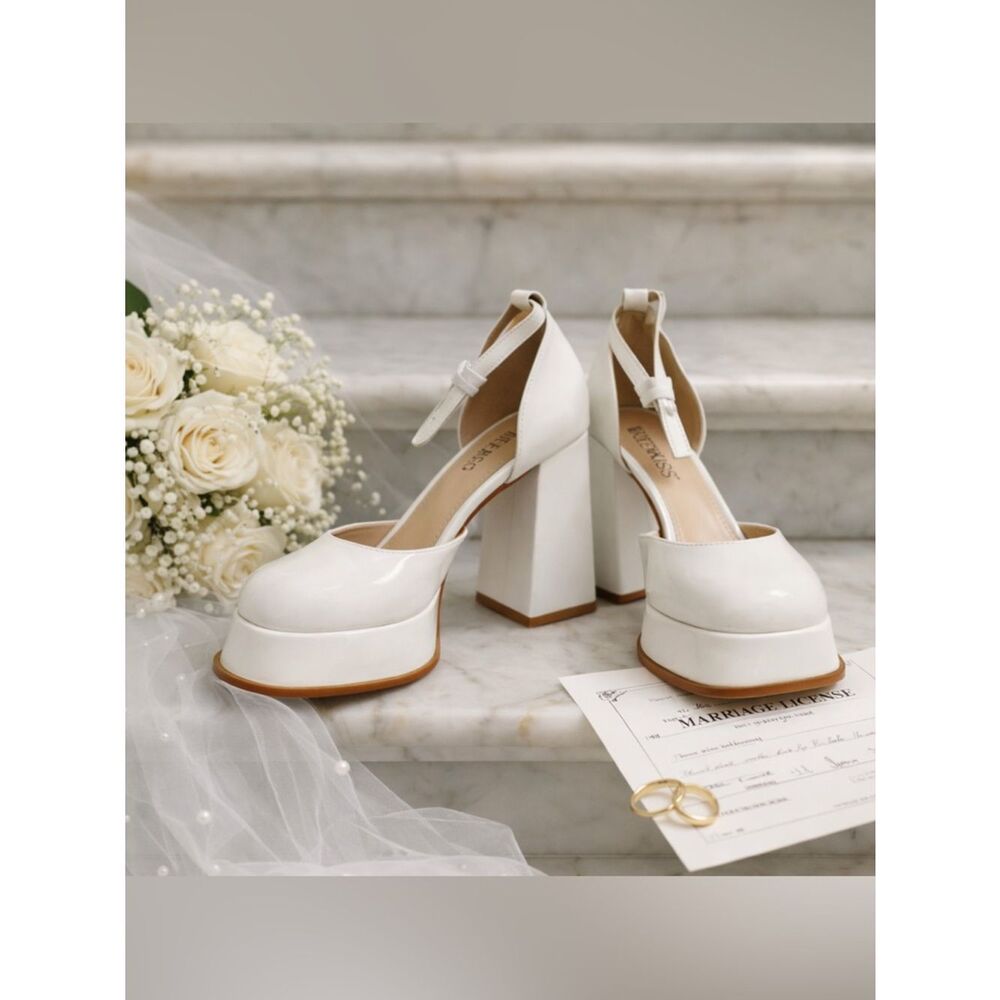 White Platform Block Heel Pumps Minimalist Square Toe Ankle Strap Size 9.5
